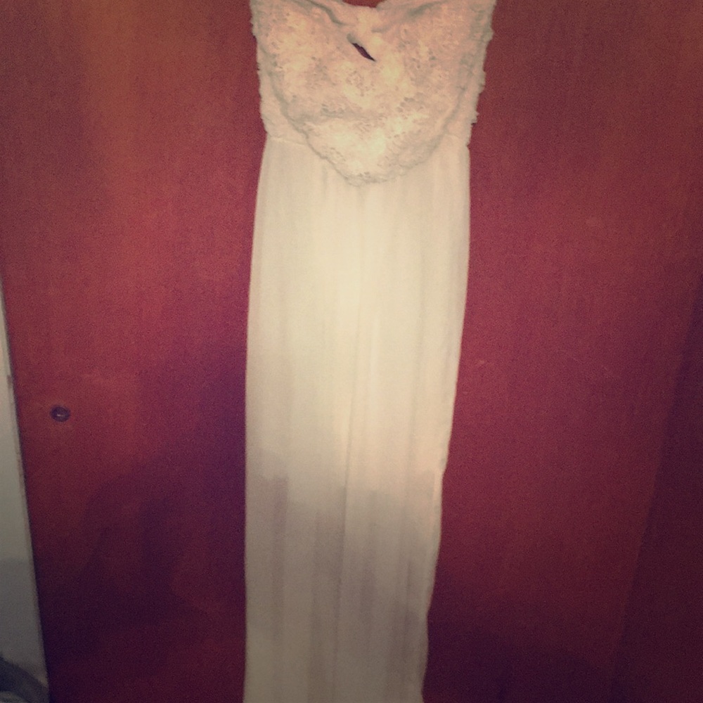 Lace white dress